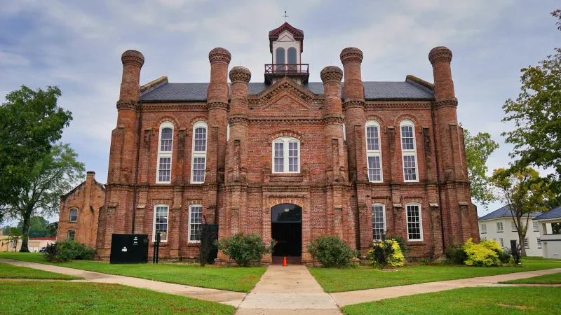 The Town That Accidentally Elected a Dead Man Three Times in a Row — and Kept Governing Just Fine