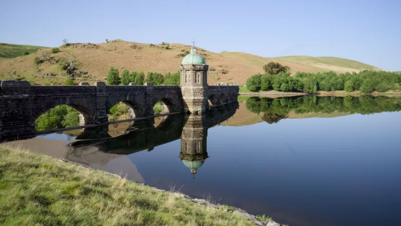 Toll Booth at the Bottom of the Lake: The Submerged Bridge That Kept Charging Drivers for Decades